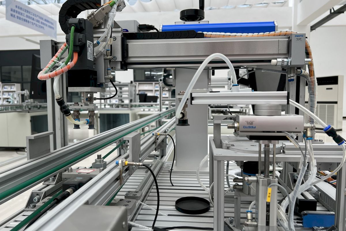 Beckhoff, Bosch Rexroth and Siemens back a shared packaging library