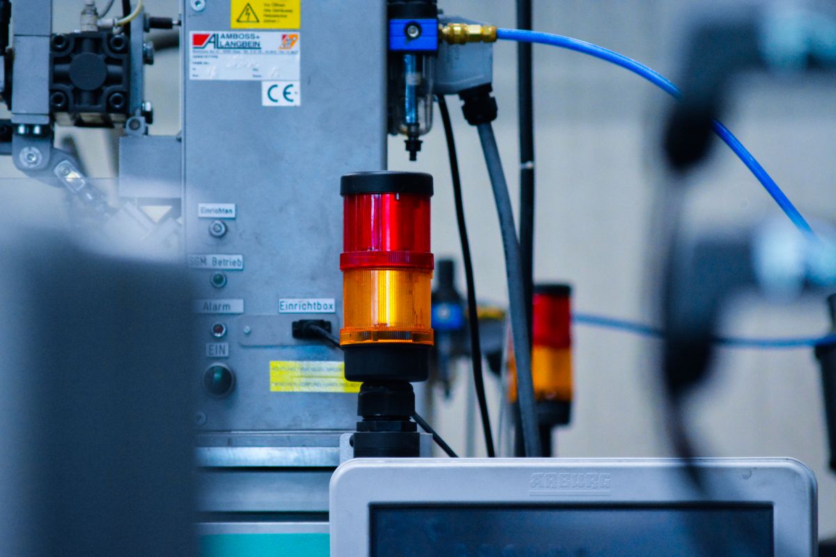 Beckhoff expands all-in-one VUI machine-vision units